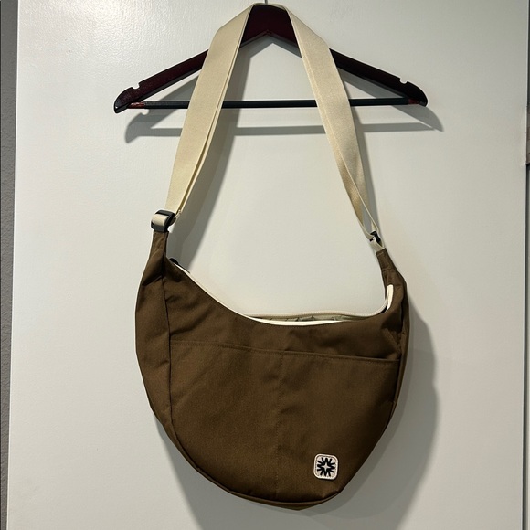 Walker Family Goods Bay Bag in Chocolate NWOT - Picture 2 of 6